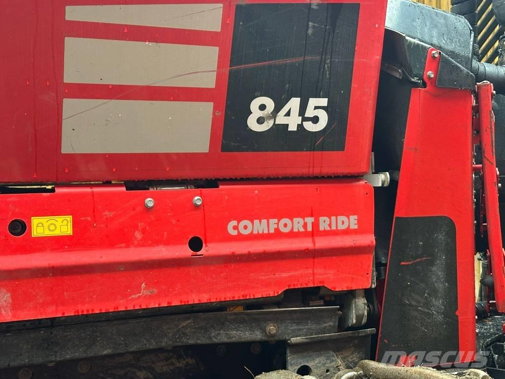 Komatsu 845 Vyvážecí traktory