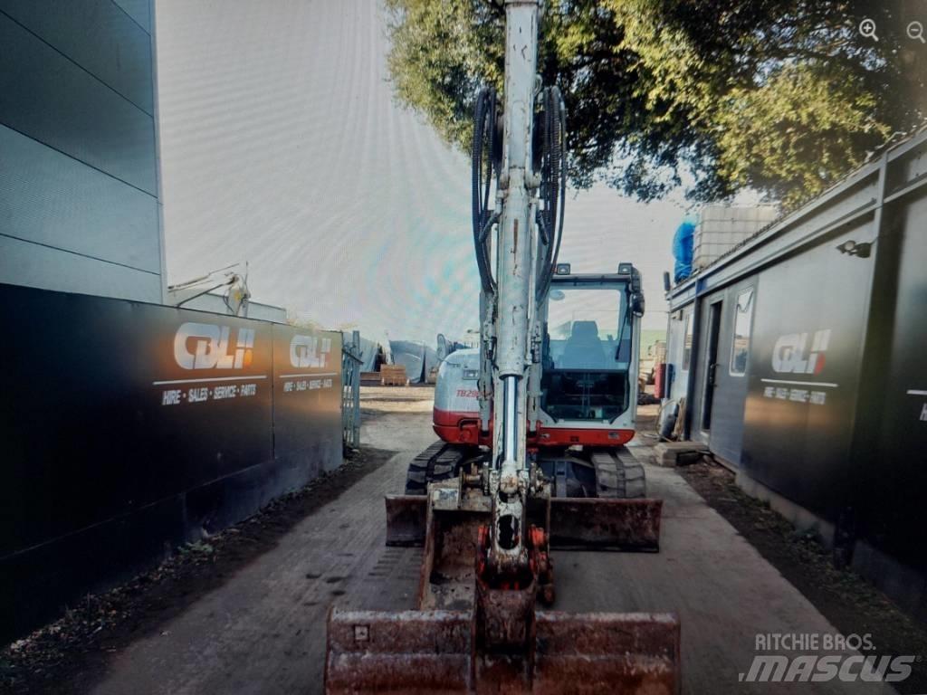 Takeuchi TB 290 Midi rýpadla 7t - 12t