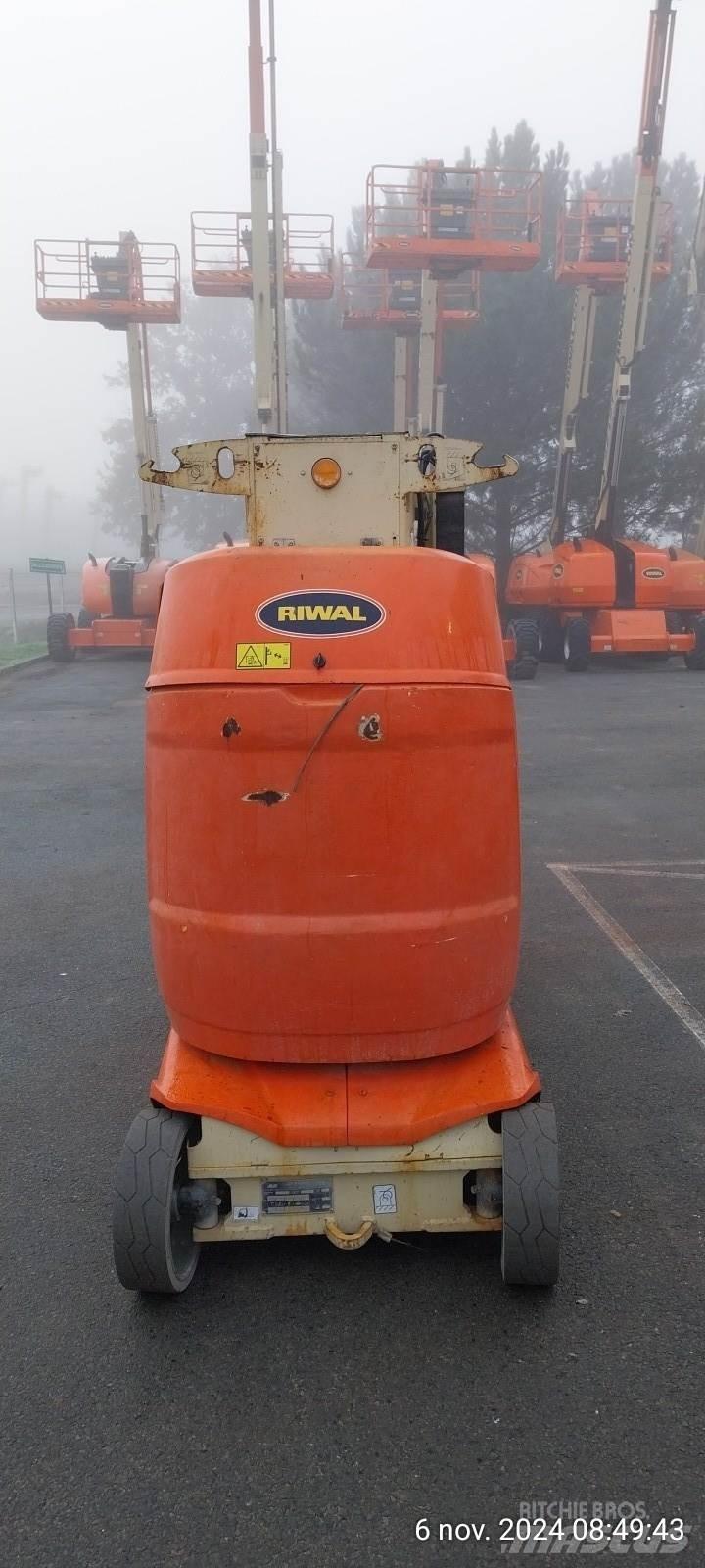 JLG T10E Další zvedače a plošiny