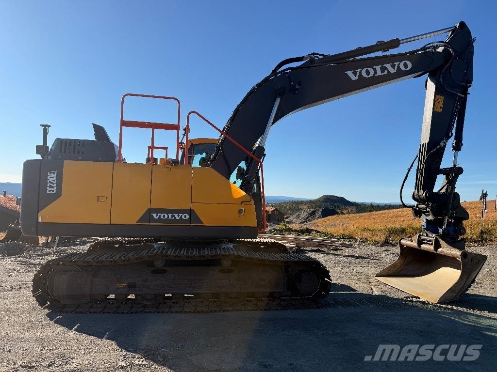 Volvo EC220EL Pásová rýpadla