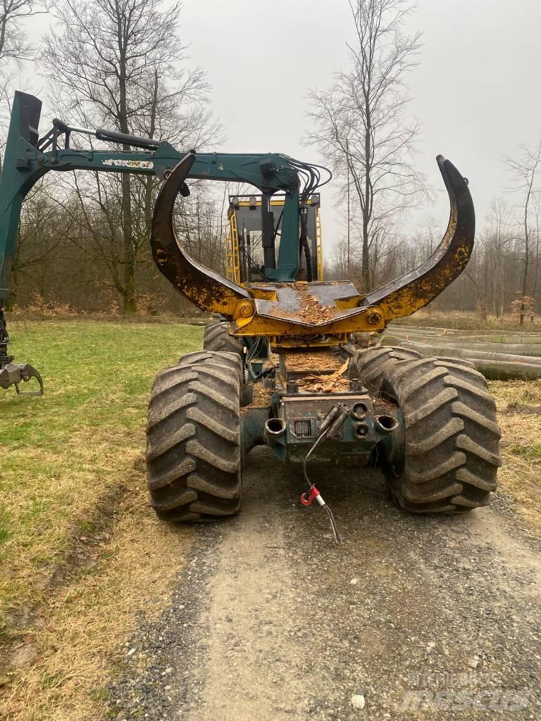HSM 208 F Vyvážecí traktory