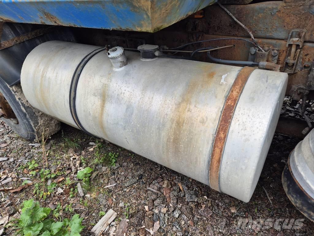 Sisu E14 Sklápěče