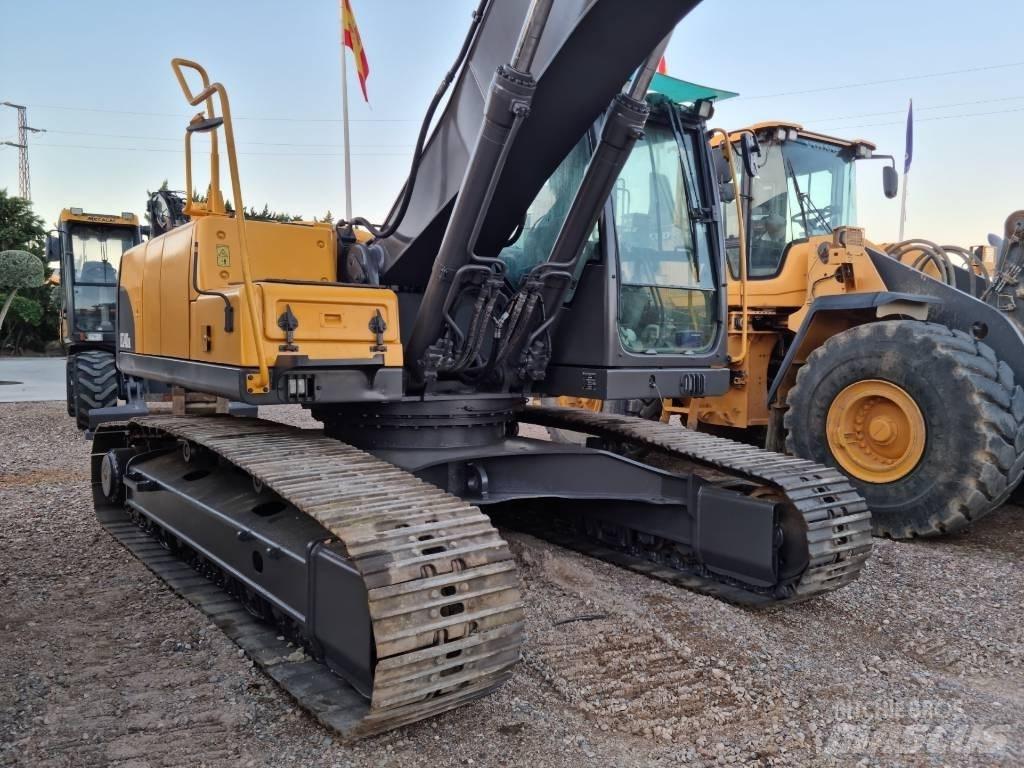 Volvo EC 240 C Pásová rýpadla