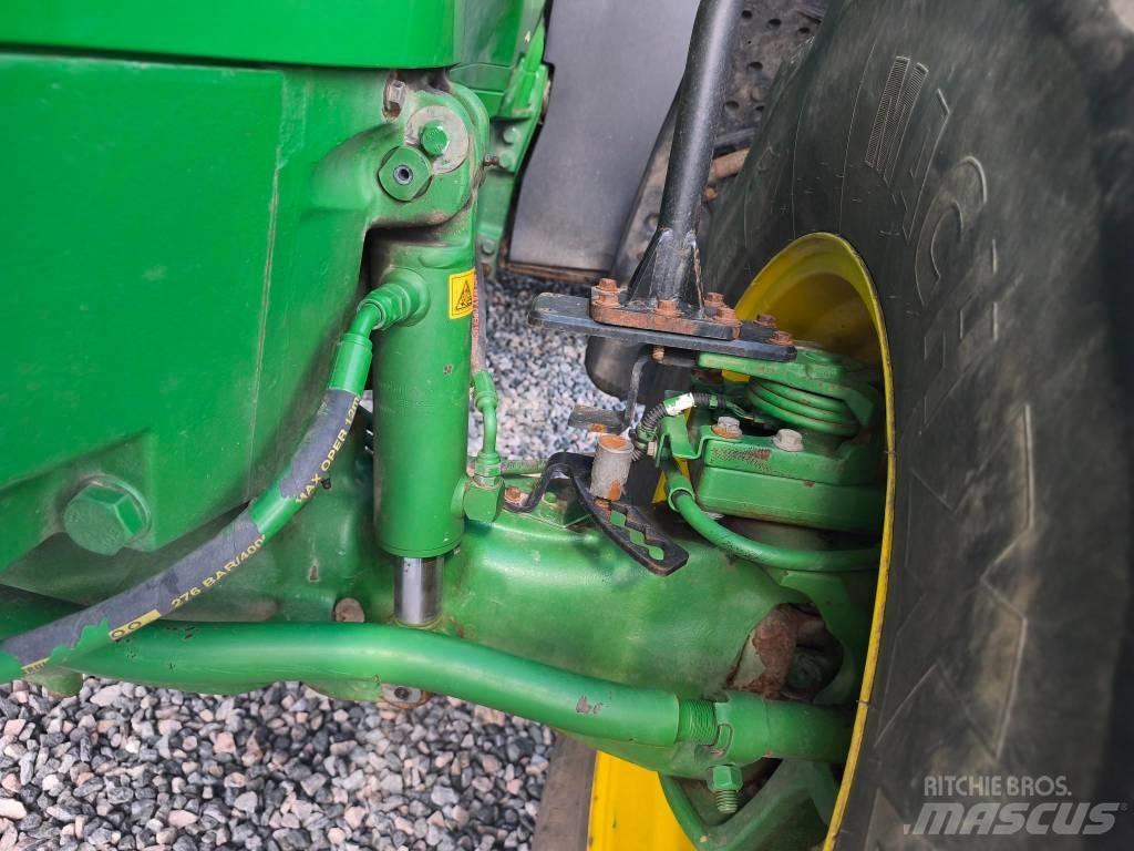 John Deere 7230 R Traktory