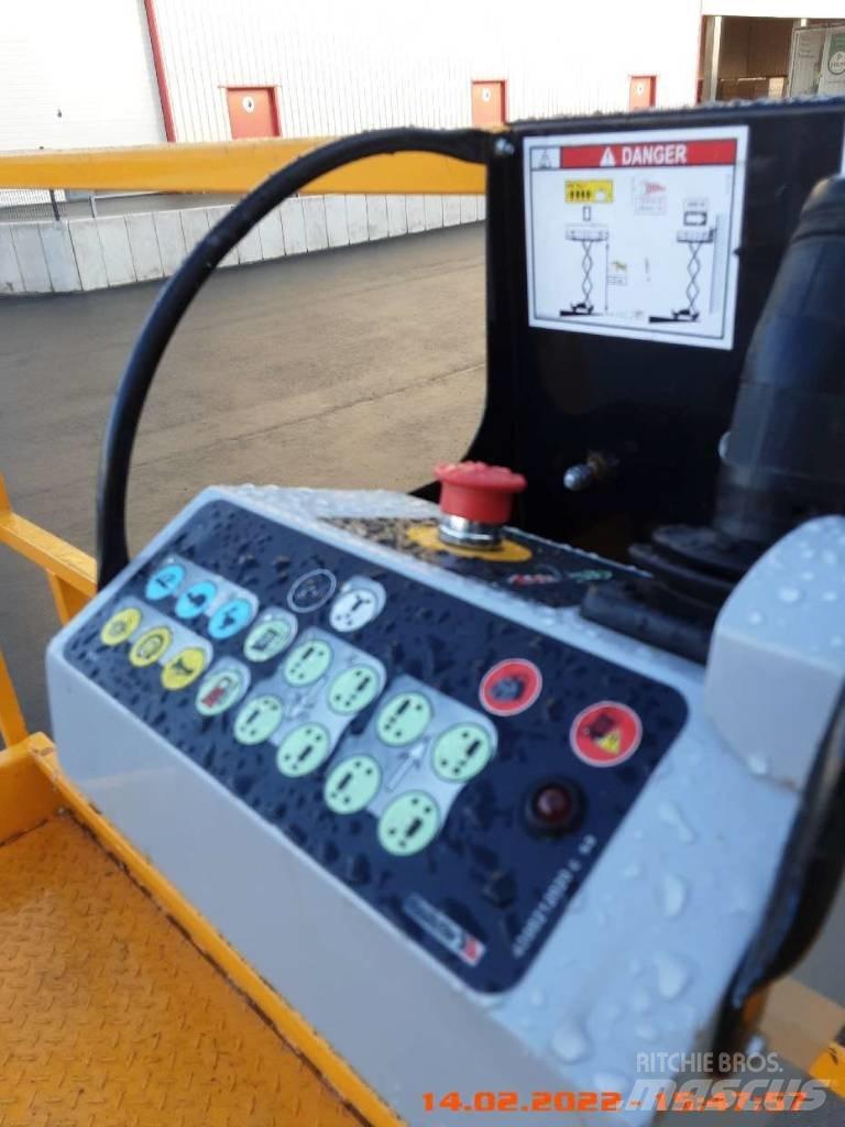 Haulotte H 15 SX Nůžková zvedací plošina