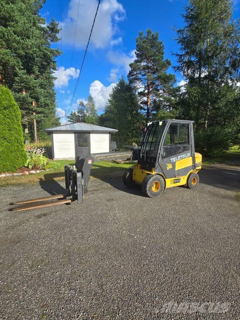 JCB TLT 30 D Teleskopické manipulátory