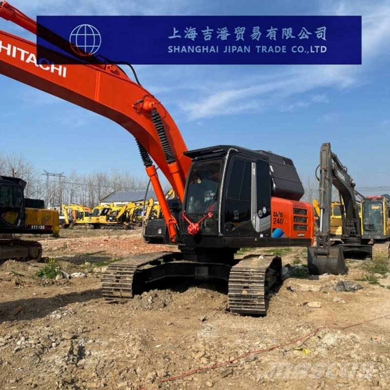 Hitachi ZX 240 Pásová rýpadla