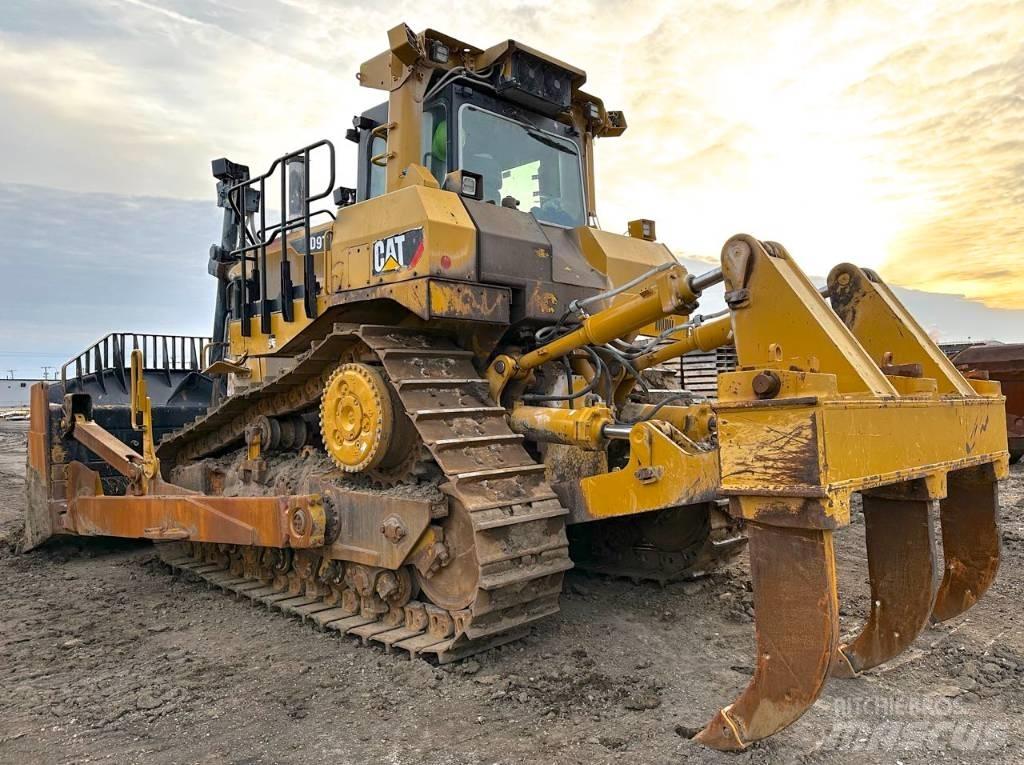 CAT D 9 T Pásové dozery