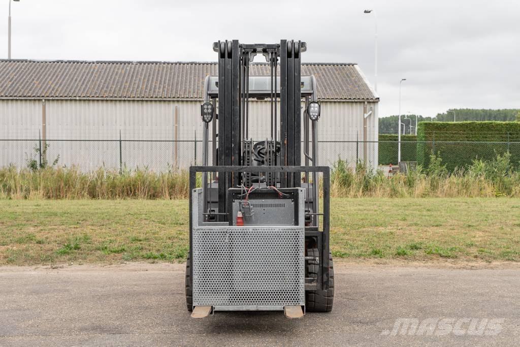 Manitou ME 435 Akumulátorové vozíky