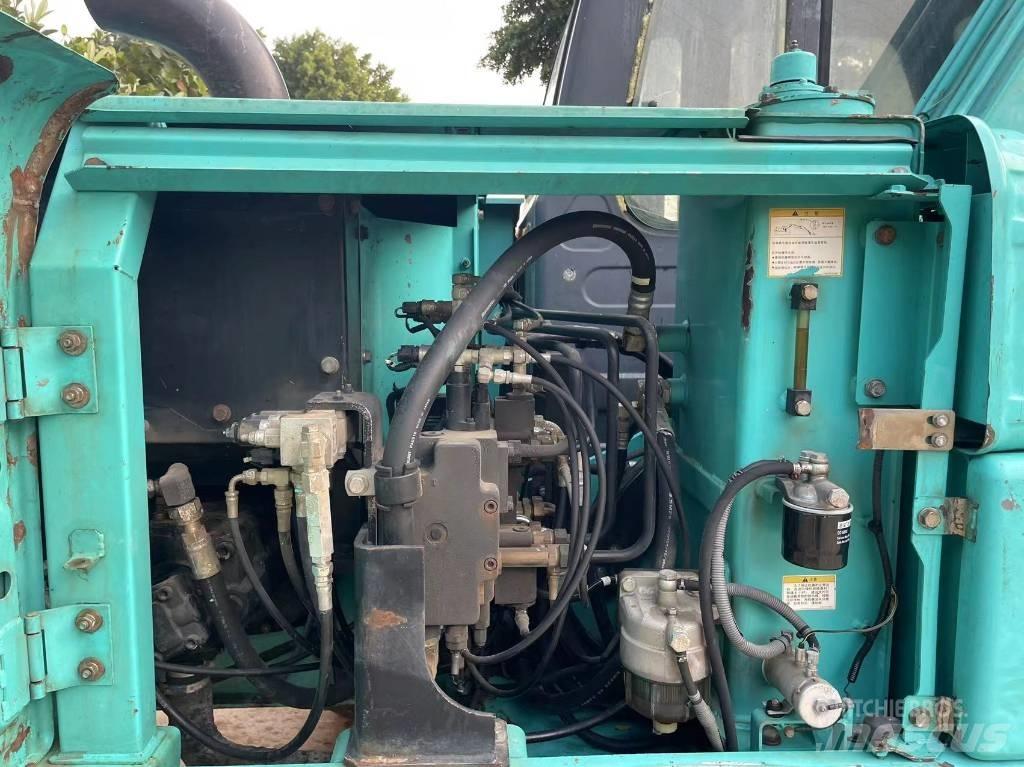 Kobelco SK 75 Pásová rýpadla