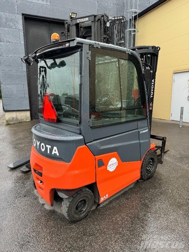 Toyota 9FBMK30T Akumulátorové vozíky