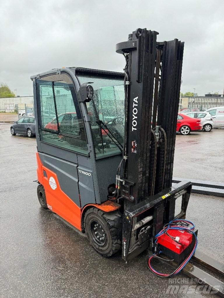 Toyota 9FBMK30T Akumulátorové vozíky