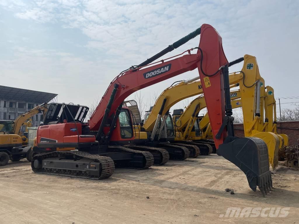 Doosan DX 300 Pásová rýpadla