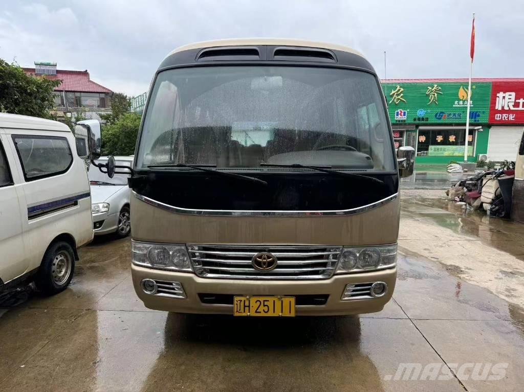 Toyota Coaster Bus Minibusy
