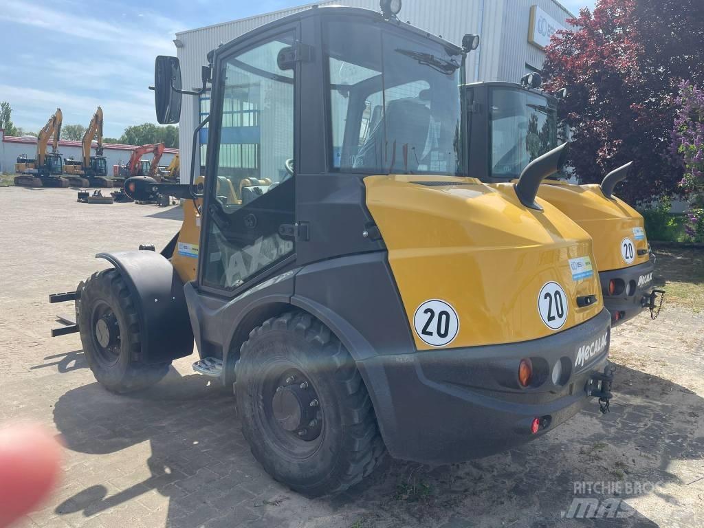 Mecalac AX 700 Kolové nakladače