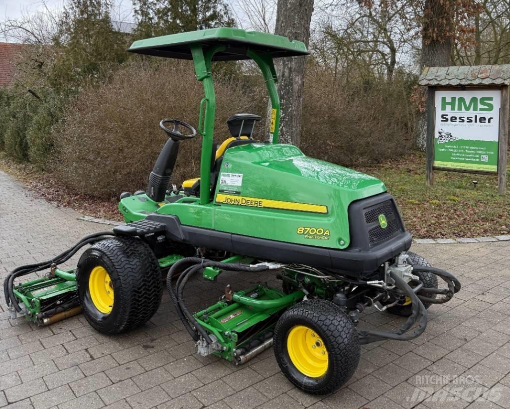 John Deere 8700 A Sekačky fervejí