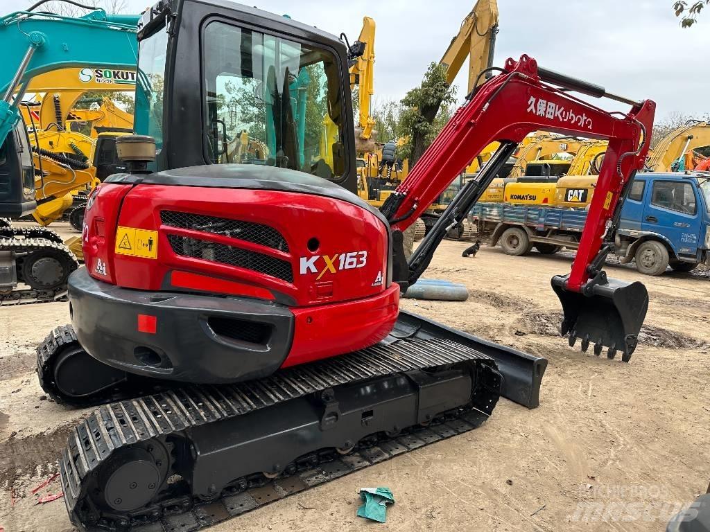 Kubota 163 Pásová rýpadla