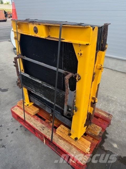 Volvo L 120 F COOLER Radiátory