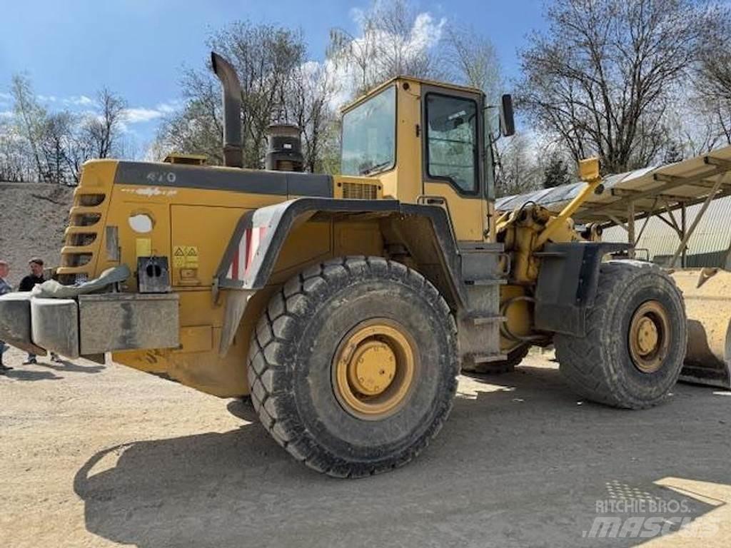 Komatsu WA 470-3H Kolové nakladače