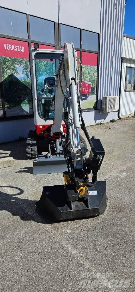 Takeuchi TB 320 Mini rýpadla < 7t