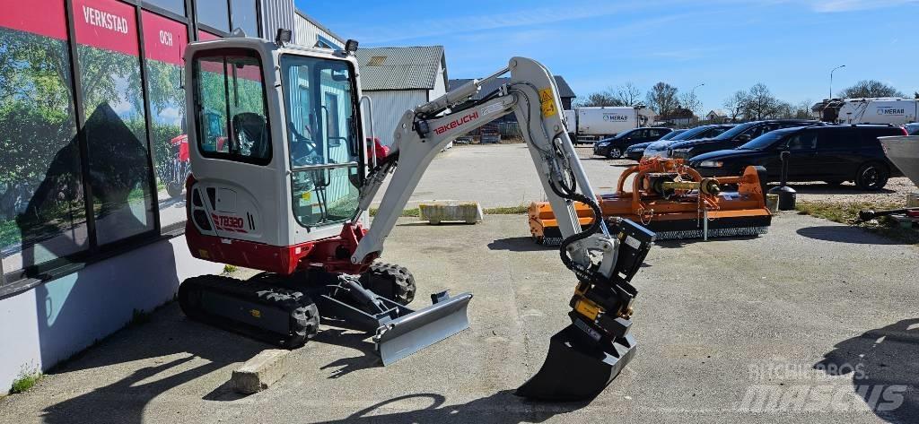 Takeuchi TB 320 Mini rýpadla < 7t