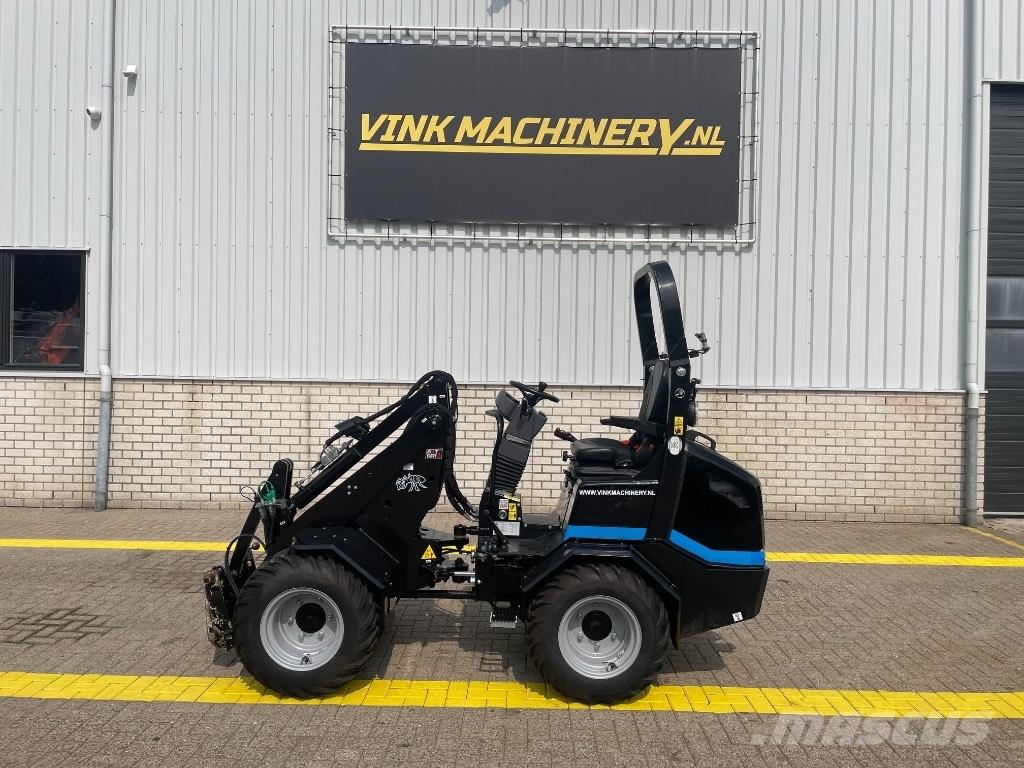 GiANT G 2200 E Kolové nakladače