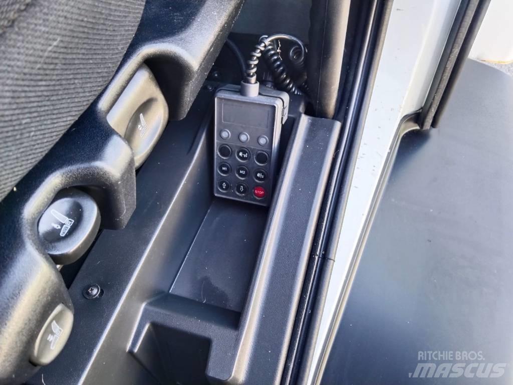 Iveco ML180E25 Chladírenské nákladní vozy