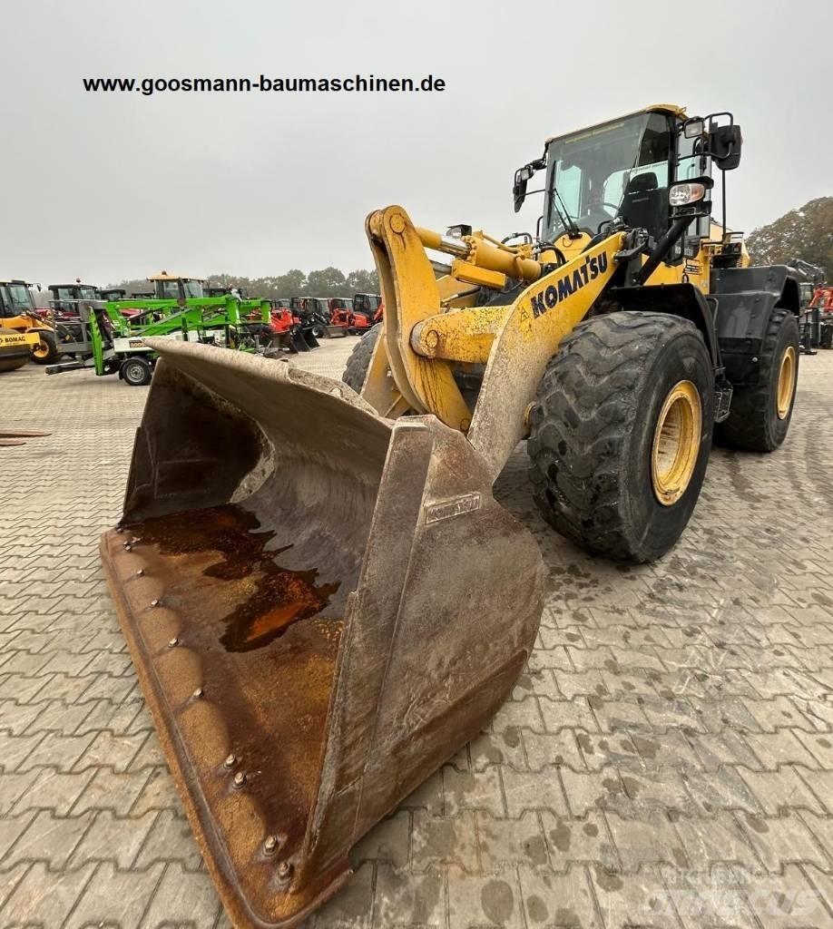 Komatsu WA 320-8 Kolové nakladače