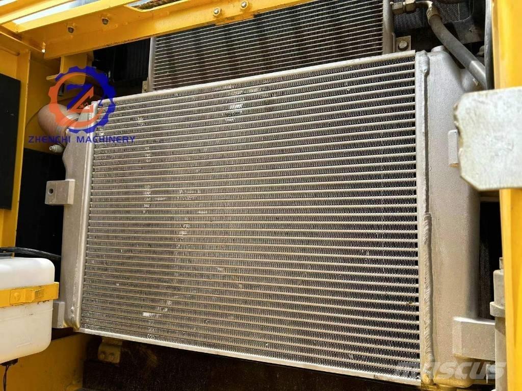 Komatsu PC 350 Pásová rýpadla