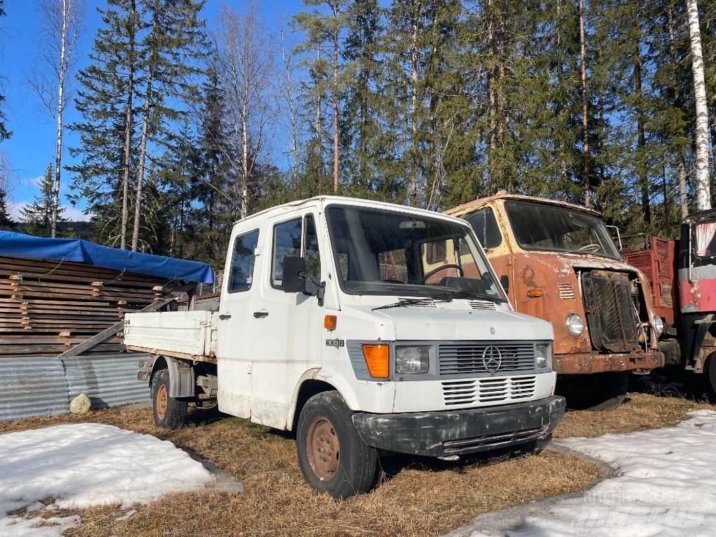 Mercedes-Benz 309D Skříňová nástavba
