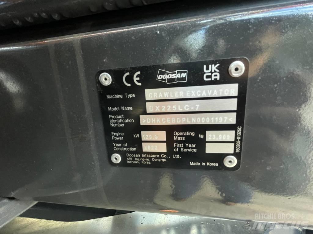 Doosan DX225LC-7 Pásová rýpadla