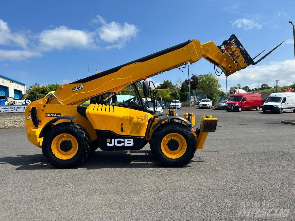 JCB 540-140 Sway / AC Teleskopické manipulátory