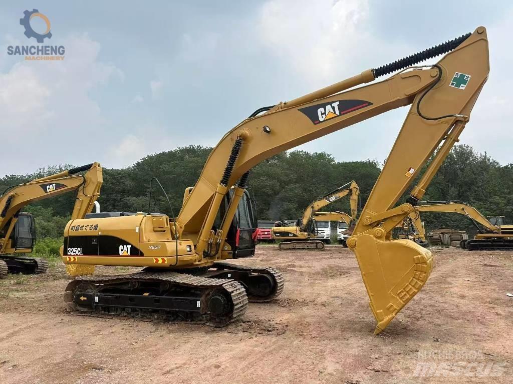 CAT 325 CL Pásová rýpadla