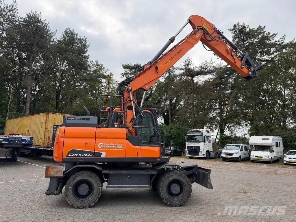 Doosan DX170W-5 Kolová rýpadla