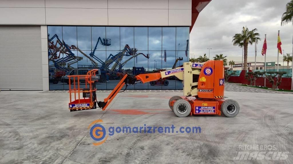 JLG E 300 AJP Kloubové plošiny