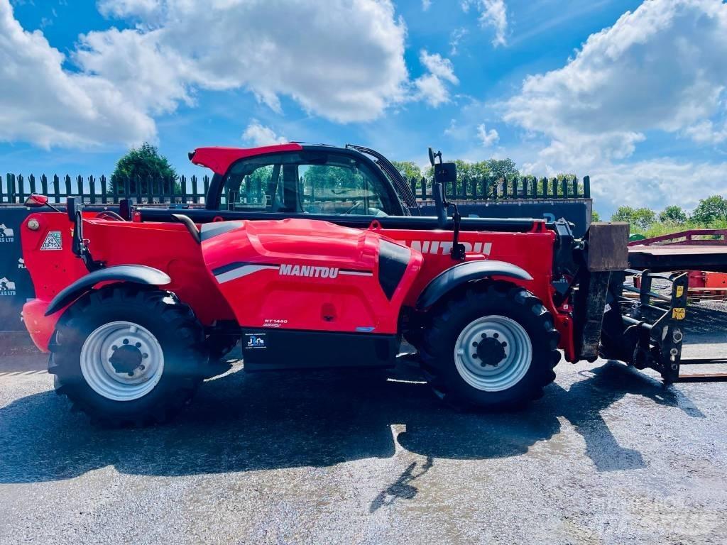 Manitou MT 1440 Easy Teleskopické manipulátory