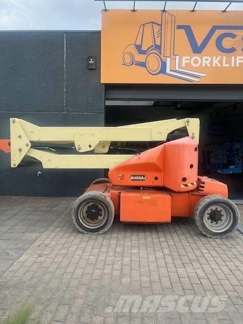 JLG M 450 AJ Kloubové plošiny