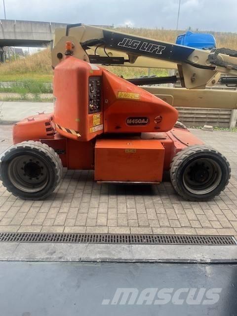 JLG M 450 AJ Kloubové plošiny