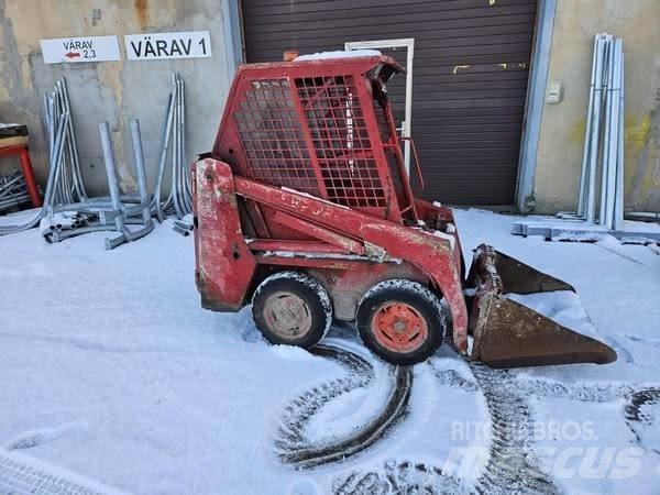 Bobcat 463 Smykem řízené nakladače