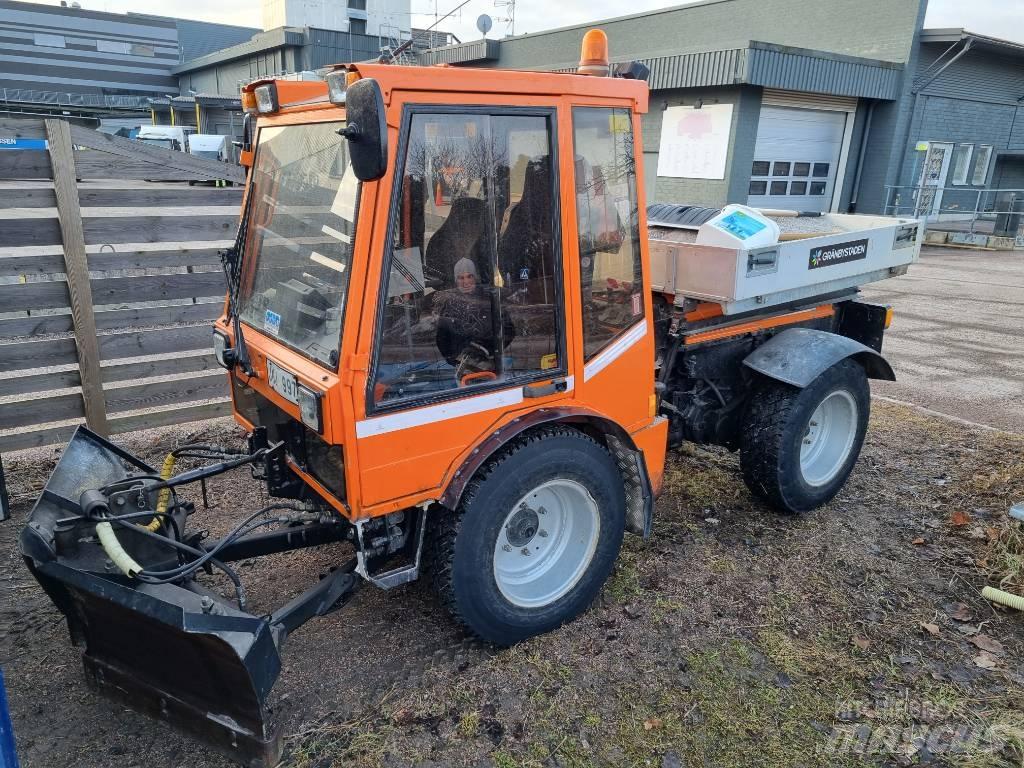 Holder C9700H Užitkové stroje