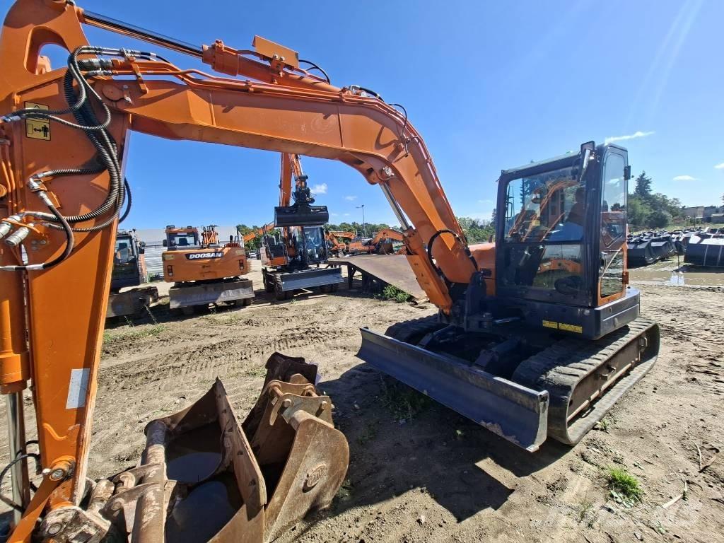 Doosan DX 85 R-3 Midi rýpadla 7t - 12t