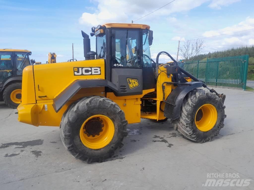 JCB 414 Kolové nakladače