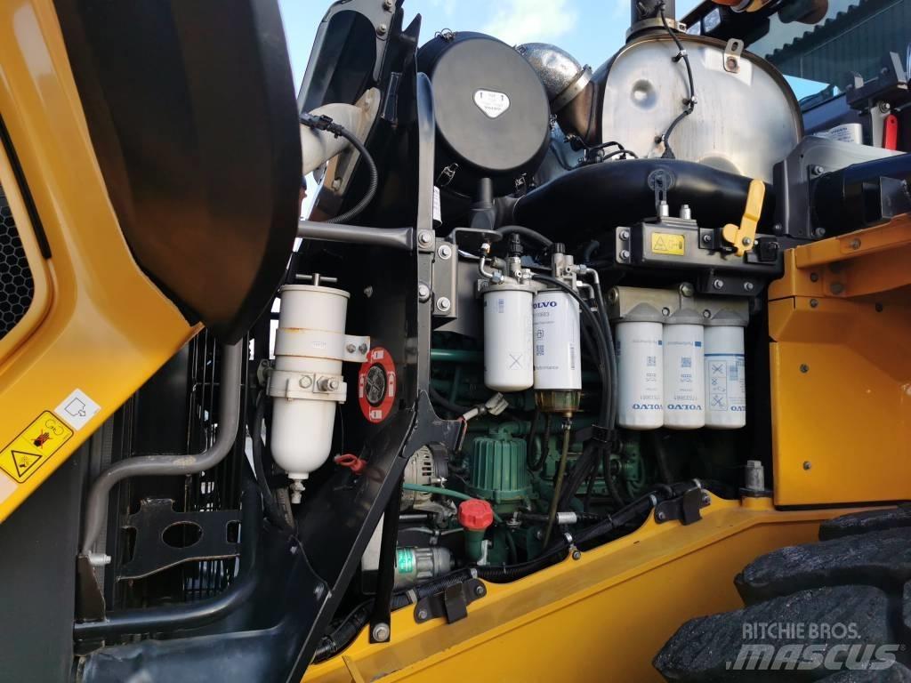 Volvo L 150 H / L150H Kolové nakladače