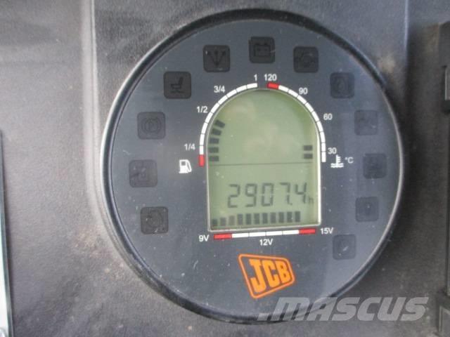 JCB VM 132  VM 137 Půdní kompaktory