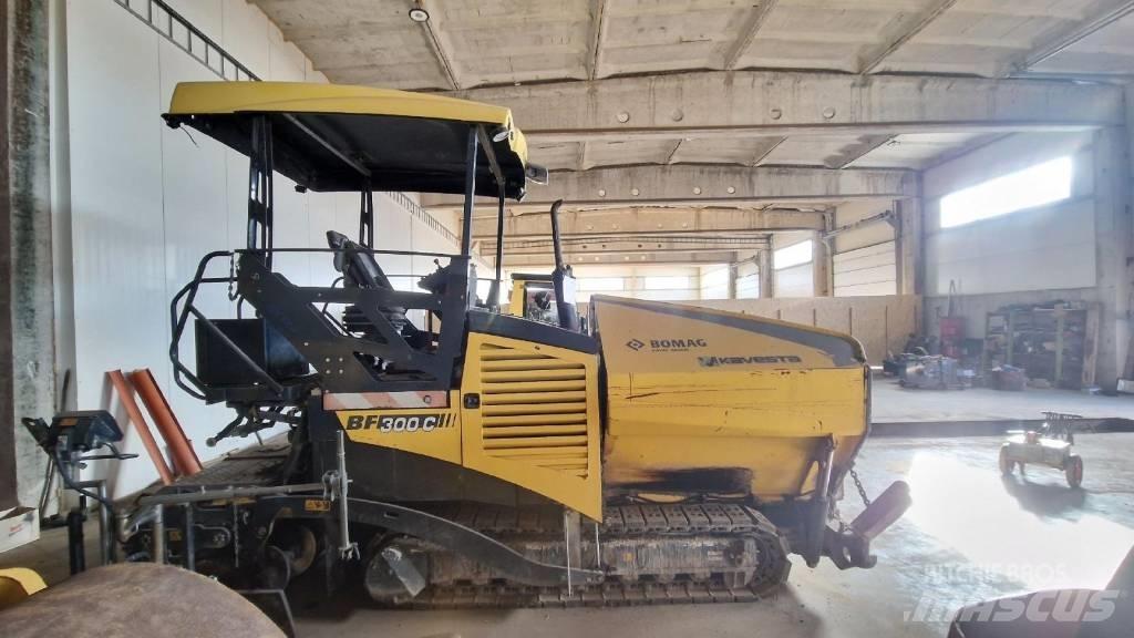 Bomag BF 300 Finišery