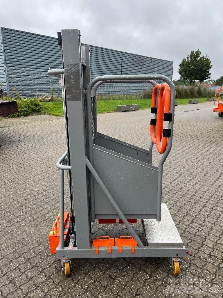 Lockhard Uplift 5 Personální sloupcové plošiny
