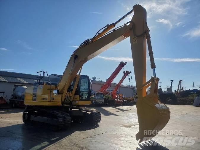 Komatsu PC 200 Pásová rýpadla