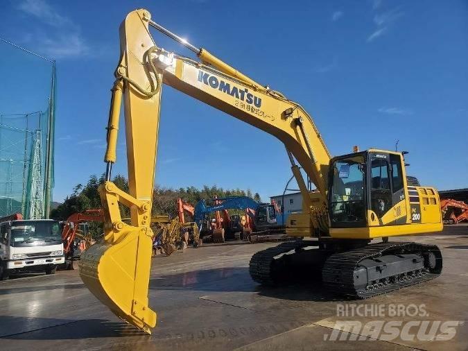 Komatsu PC 200 Pásová rýpadla