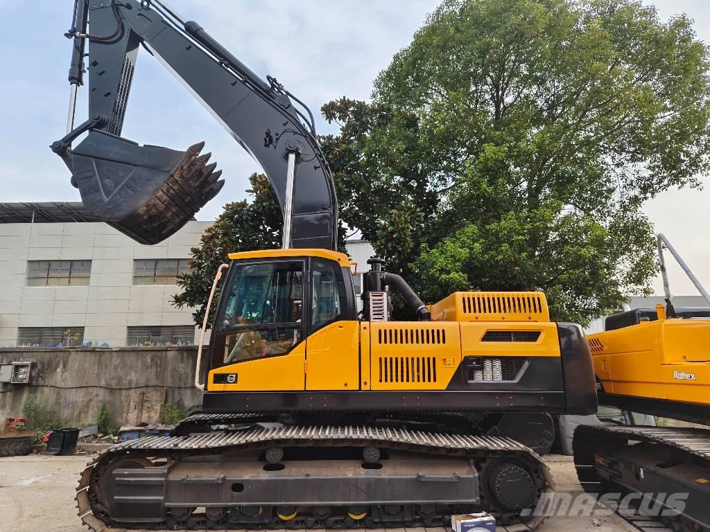 Volvo EC 380 D L Pásová rýpadla