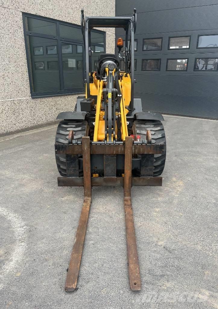 Schäffer 2445S Mininakladače